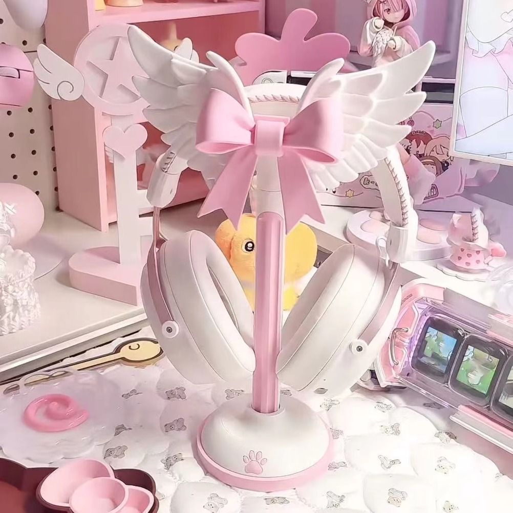 天使の羽根モチーフのヘッドセットスタンド。かわいい女の子向け - Accessories For Your Gaming Room のレビューと価格